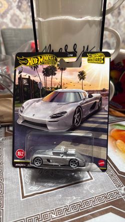Hot Wheels Premium Boulevard #152 Die-Cast Car