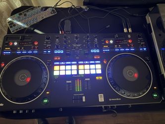 Pioneer DJ DDJ-REV5 Controller – Excellent Condition