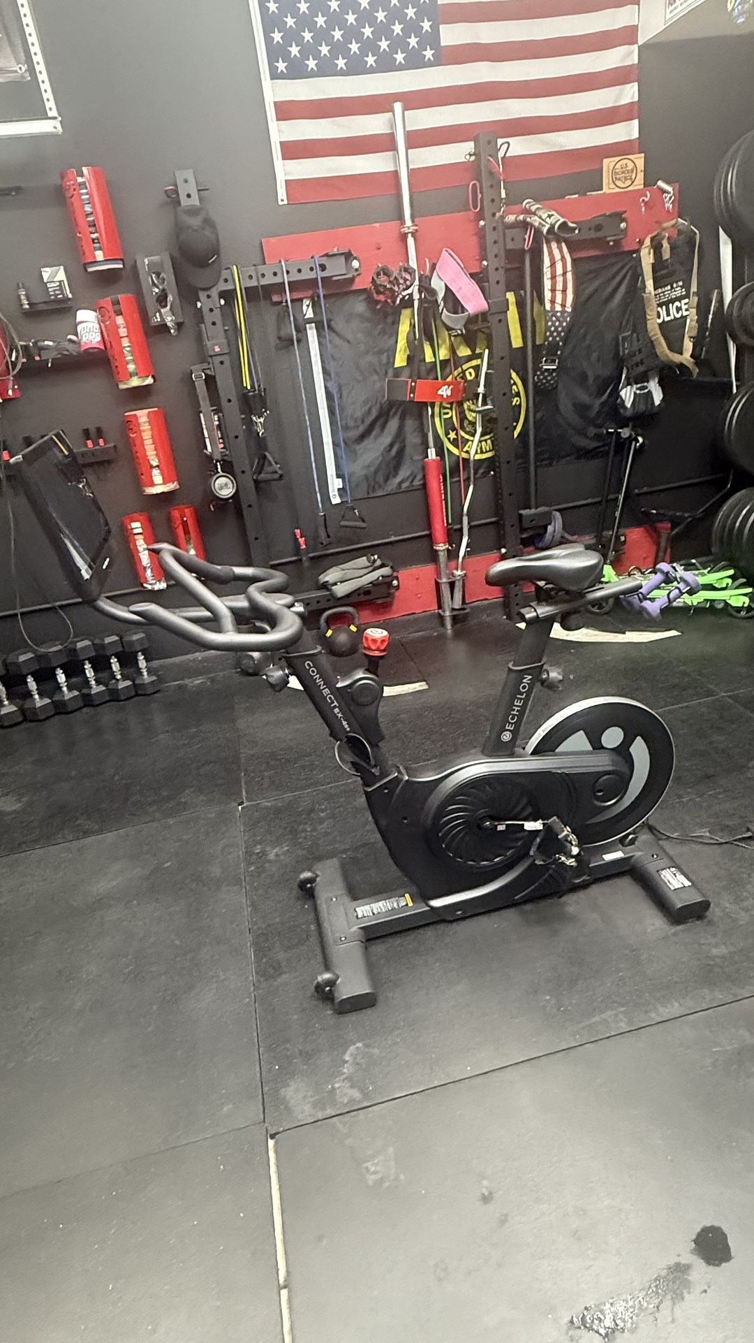 ECHELON BIKE
