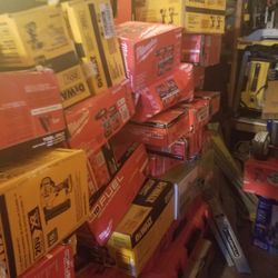 Milwaukee Dewalt Sak What You Need May I Have It 