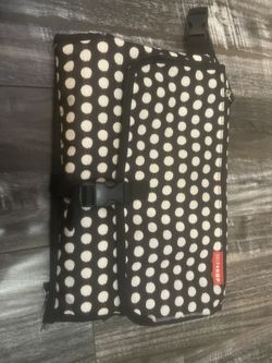 Skiphop Travel Diaper Change Mat With Diaper Storage