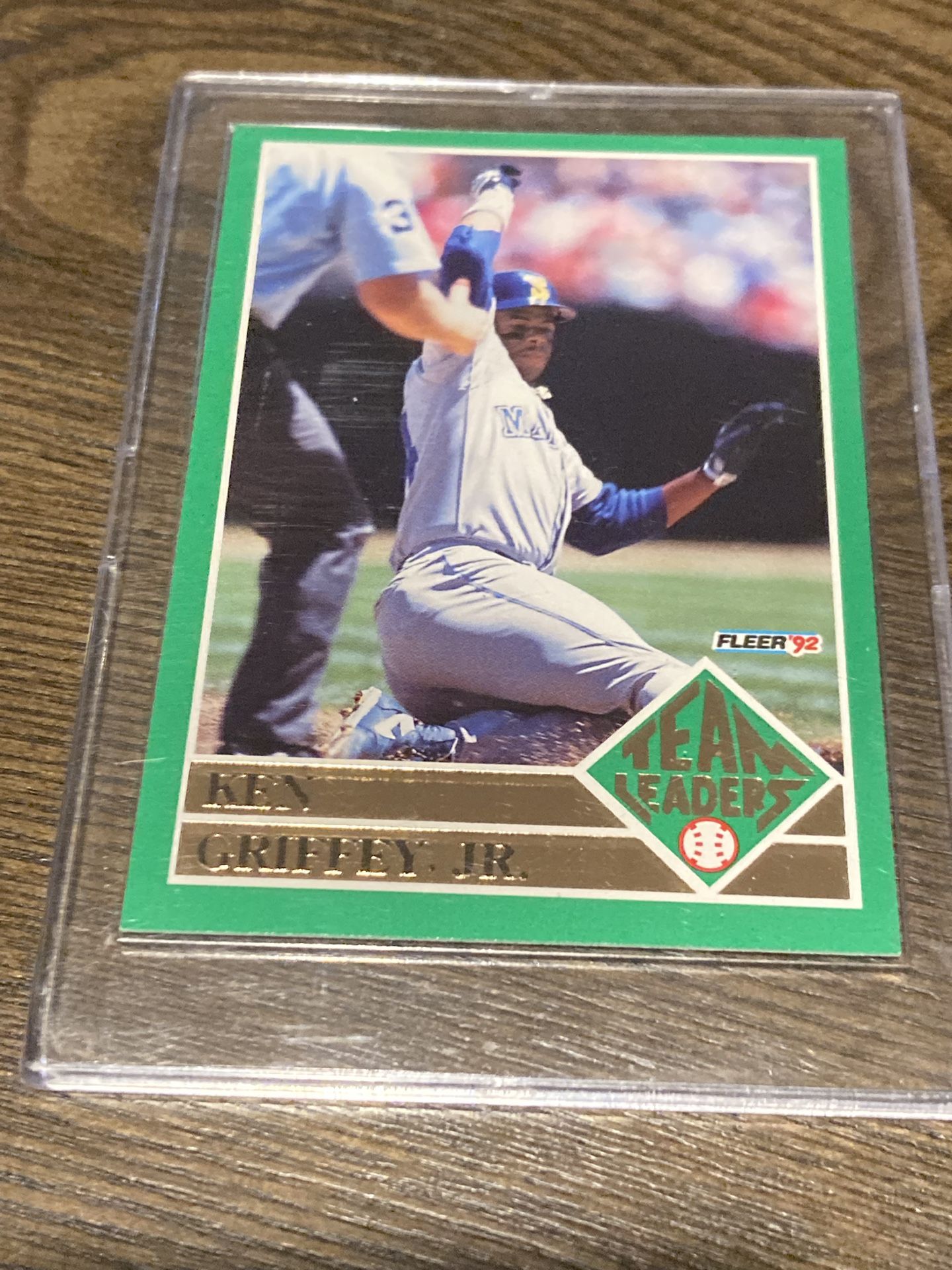 1992 Fleer Team Leaders #15 Ken Griffey Jr Has been in plastic case since new
