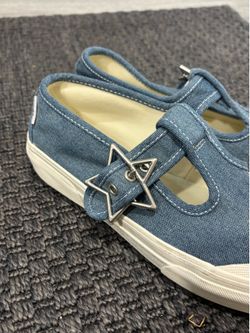 Vans Women's size 6 Kids shoes