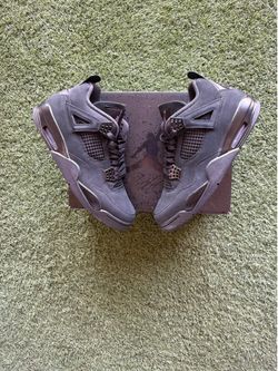 Jordan 4 “Black Cat” 2025
