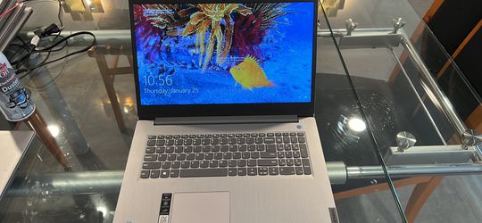 Lenovo IdeaPad - i3, 8gb RAM, 250 gb SSD