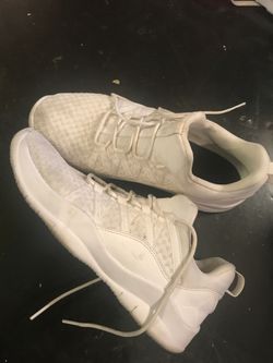 Jordan’s girls size 5y