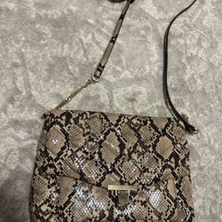 Snakeskin Pattern Crossbody Bag