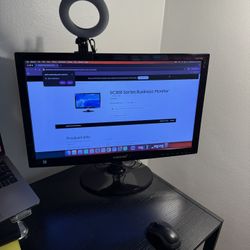 Samsung s300 24” Computer Monitor