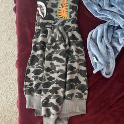 Yokohama bape shark hoodie size large for Sale in Pembroke Pines, FL -  OfferUp