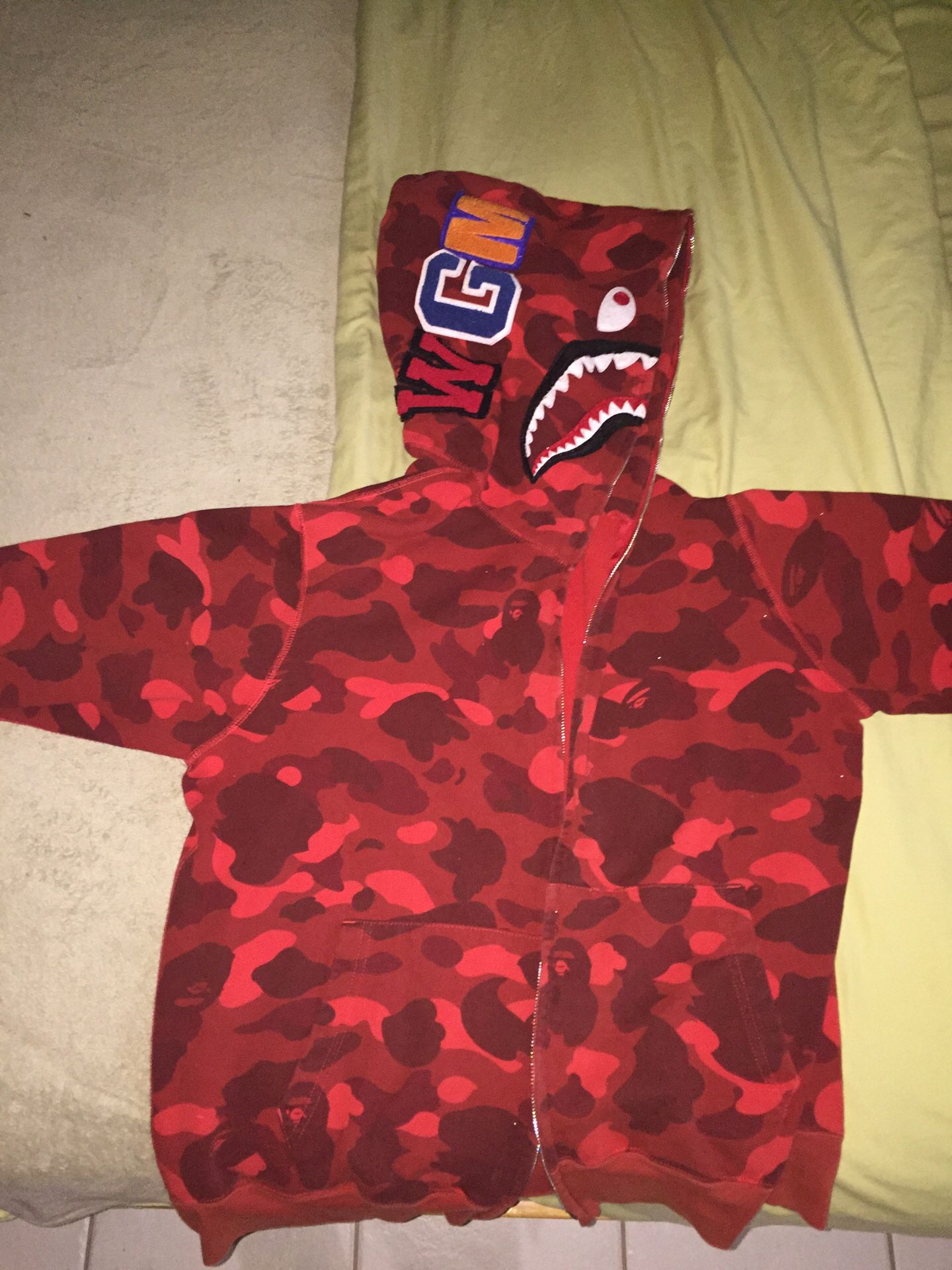 BAPE RED CAMO HOODIE AUTHENTIC