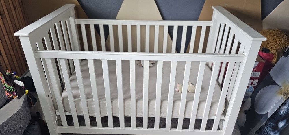 Pottery Barn Baby Crib