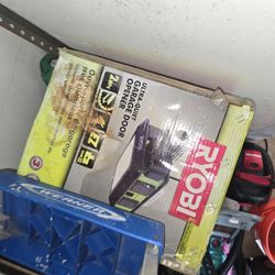RYOBI GARAGE DOOR OPENER