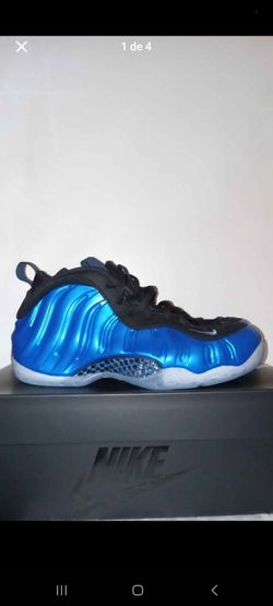 Nike Foamposite Men Size 8 DS