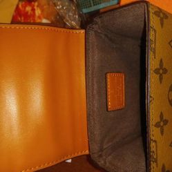 For Sale Boots Hand Bags