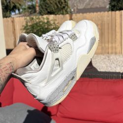 Jordan 4 Oreo’s Size 8