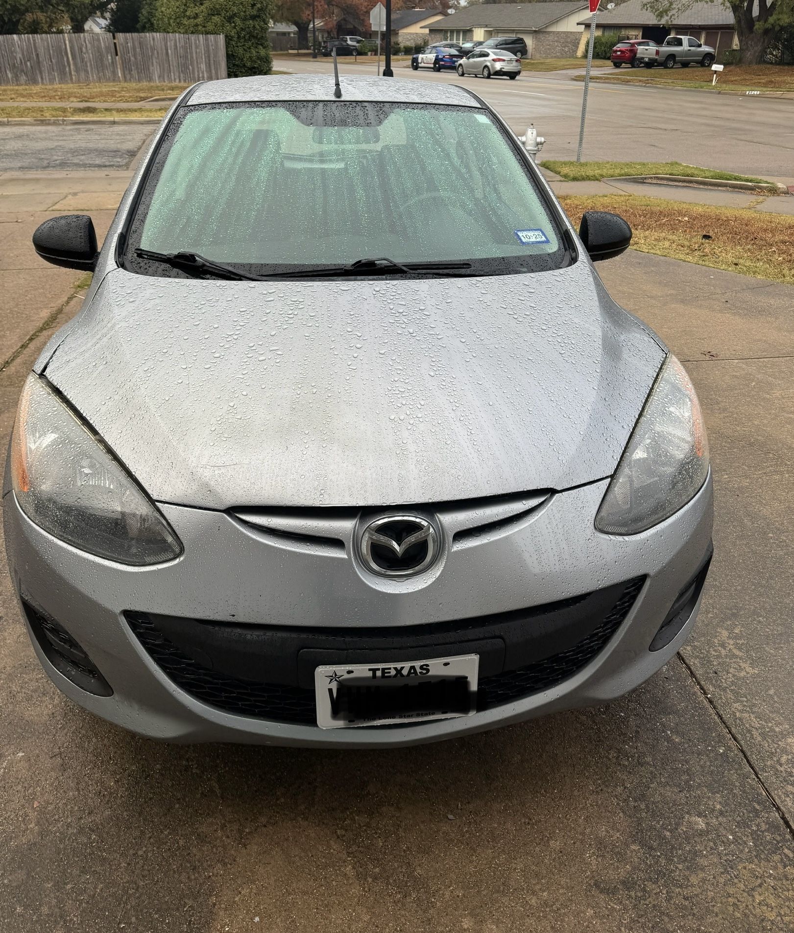 Mazda 2011