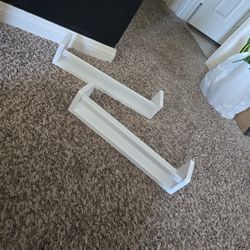 2 Kids Bookshelves 