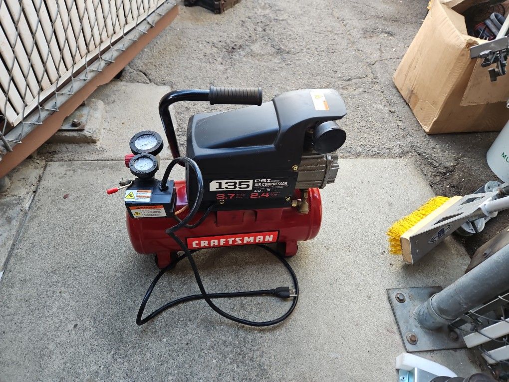 Craftsman Small Air Compressor