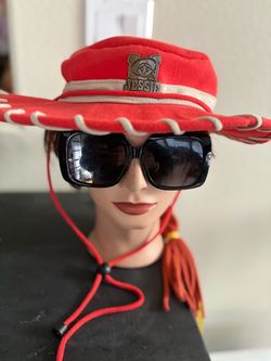 Vintage authentic Disney Parks Toy Store Jessie hat with hair