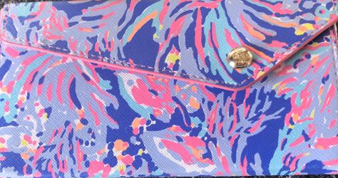 Lilly Pulitzer “It’s Always Sunny Somewhere “ Sunglass case New