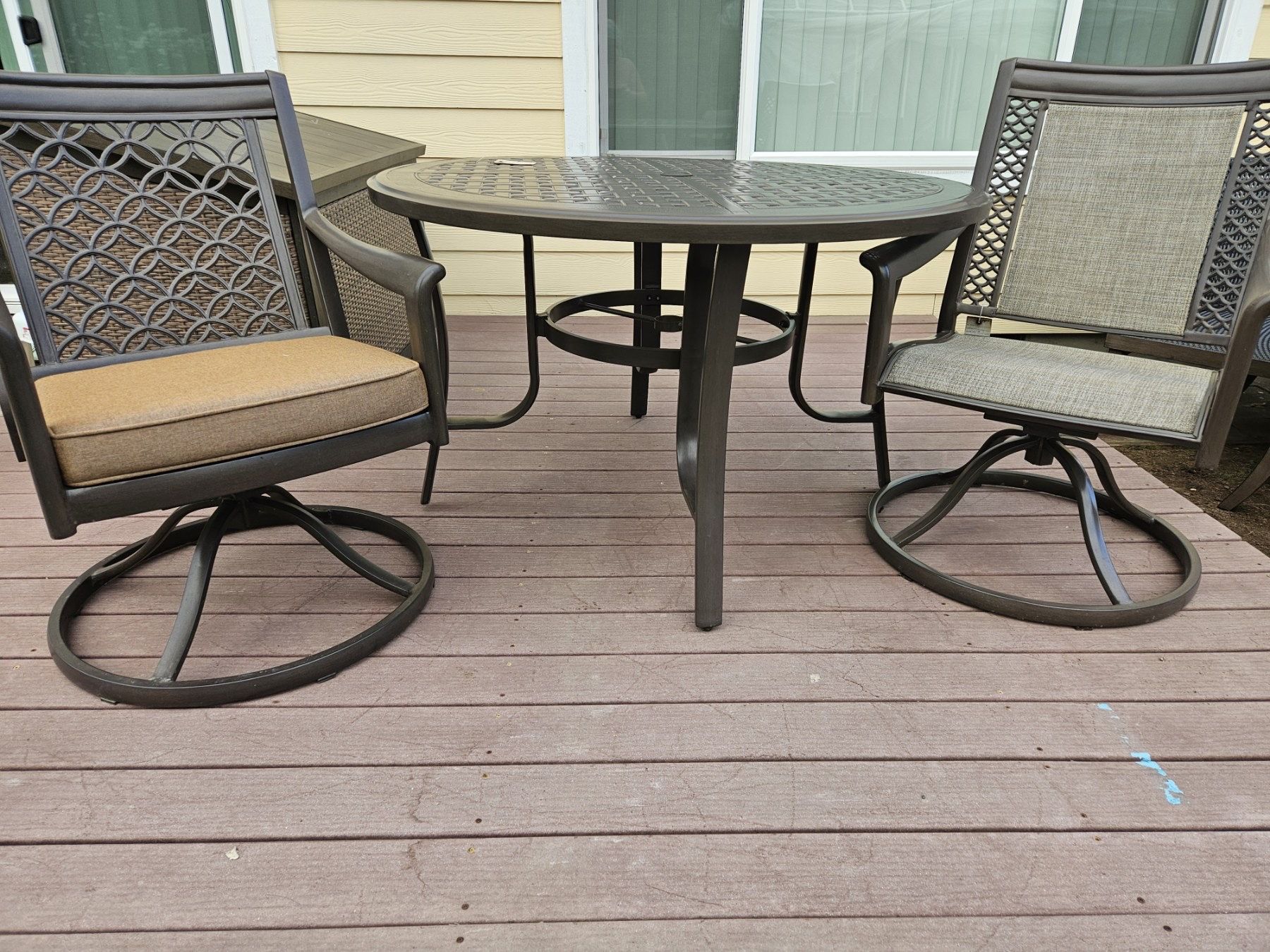 Outdoor Patio Table And Chair Set