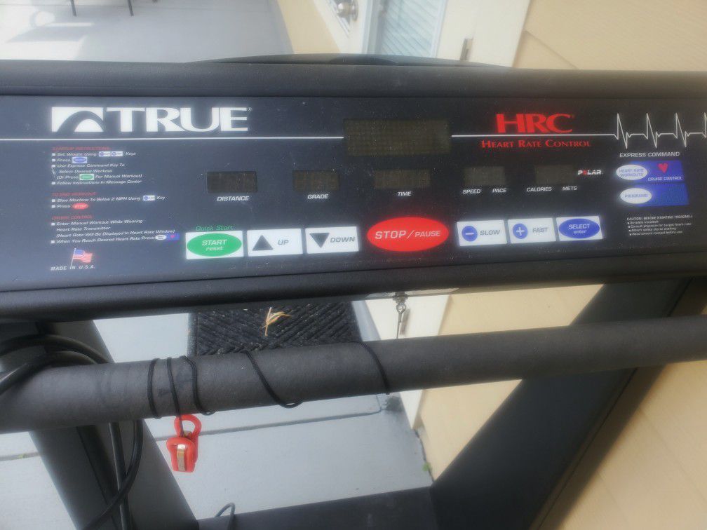 Personal Trainer Treadmill/ $350. Pickbup In Mandarin 