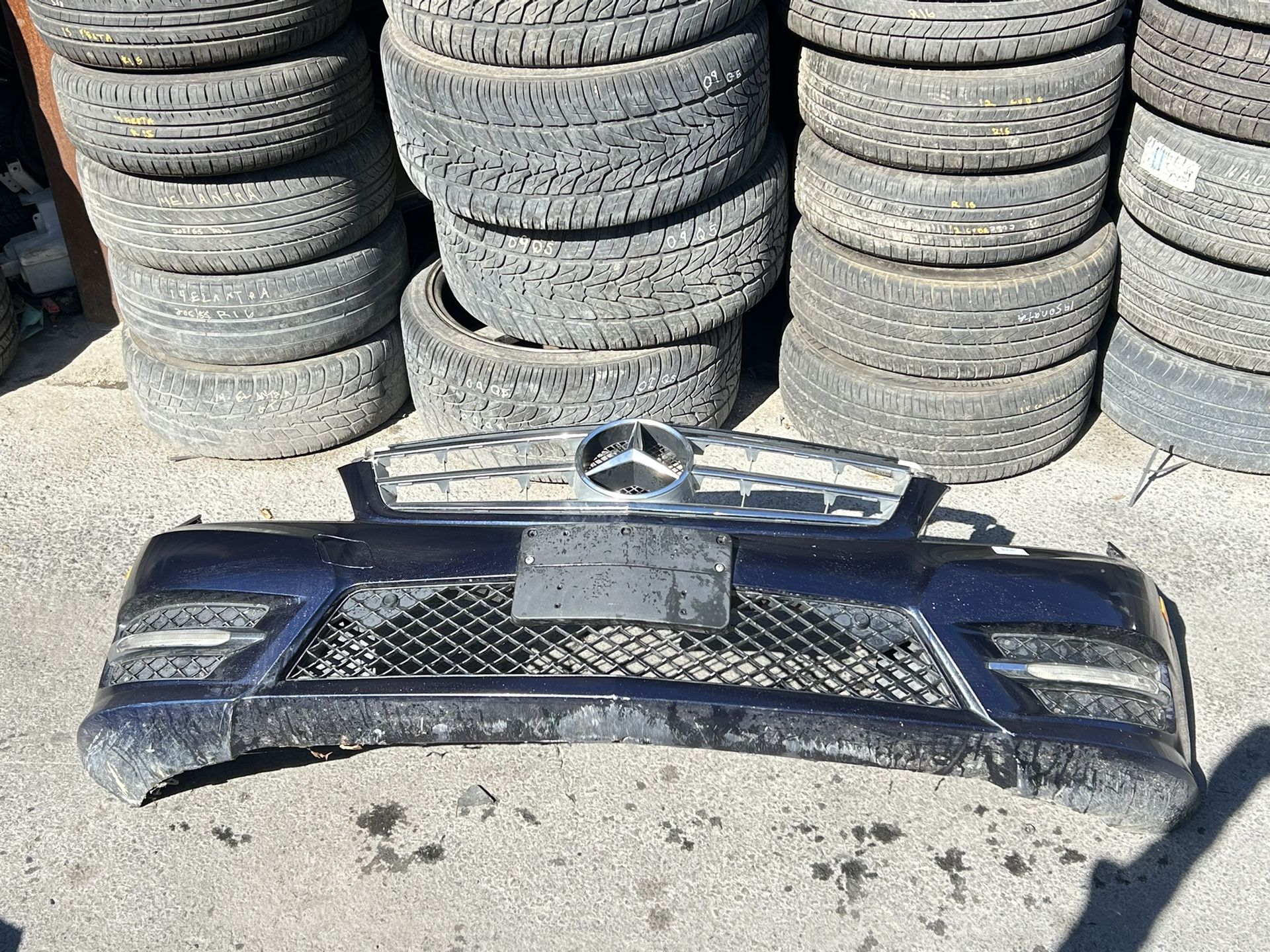 2012-2014 Mercedes Benz C250 Front Bumper 