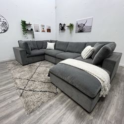 Thomasville Lowell Sectional Modular Couch - Free Delivery 