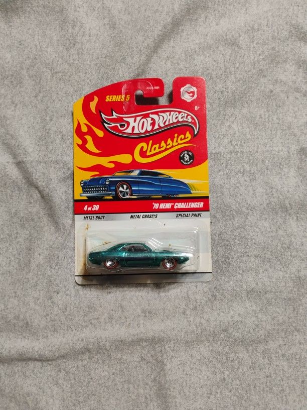Hot Wheels Classics 70 Hemi Challenger