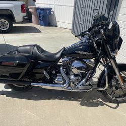 2014 HD Street Glide Special Edition Or A Trade 