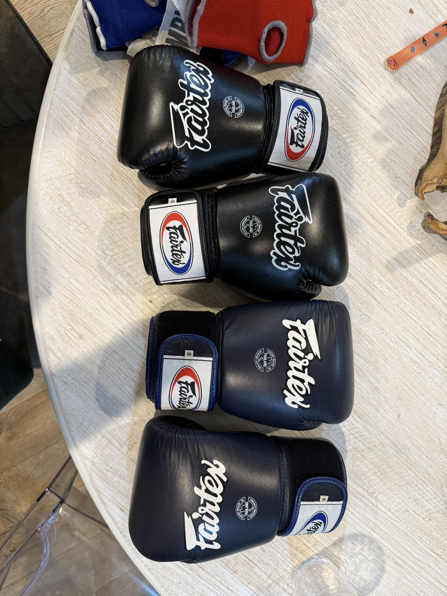 Boxing Gloves, And Mits And Accessories
