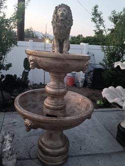 Concrete Fountain LION