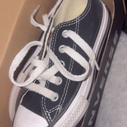 Size 10.5 Converse 