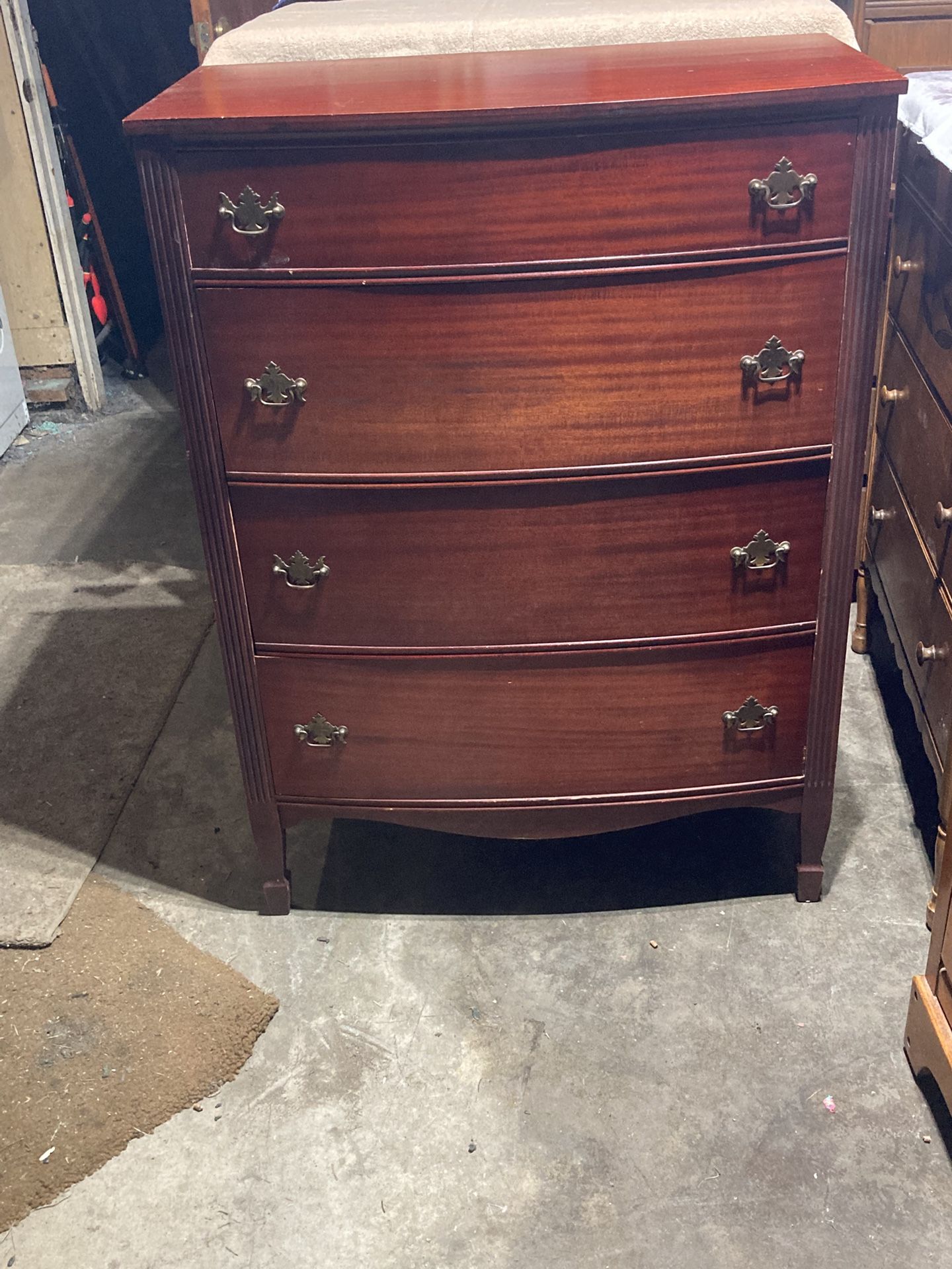 Stunning Antique 4 Drawer Dresser