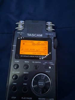 DR-100MK// LINEAR PCM RECORDER