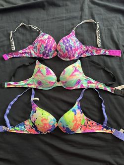 Pink Victoria’s Secret Bras