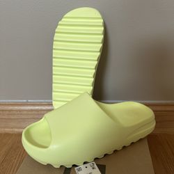 Yeezy Slides Green Glow 2021