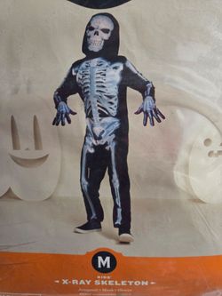 Skeleton costume