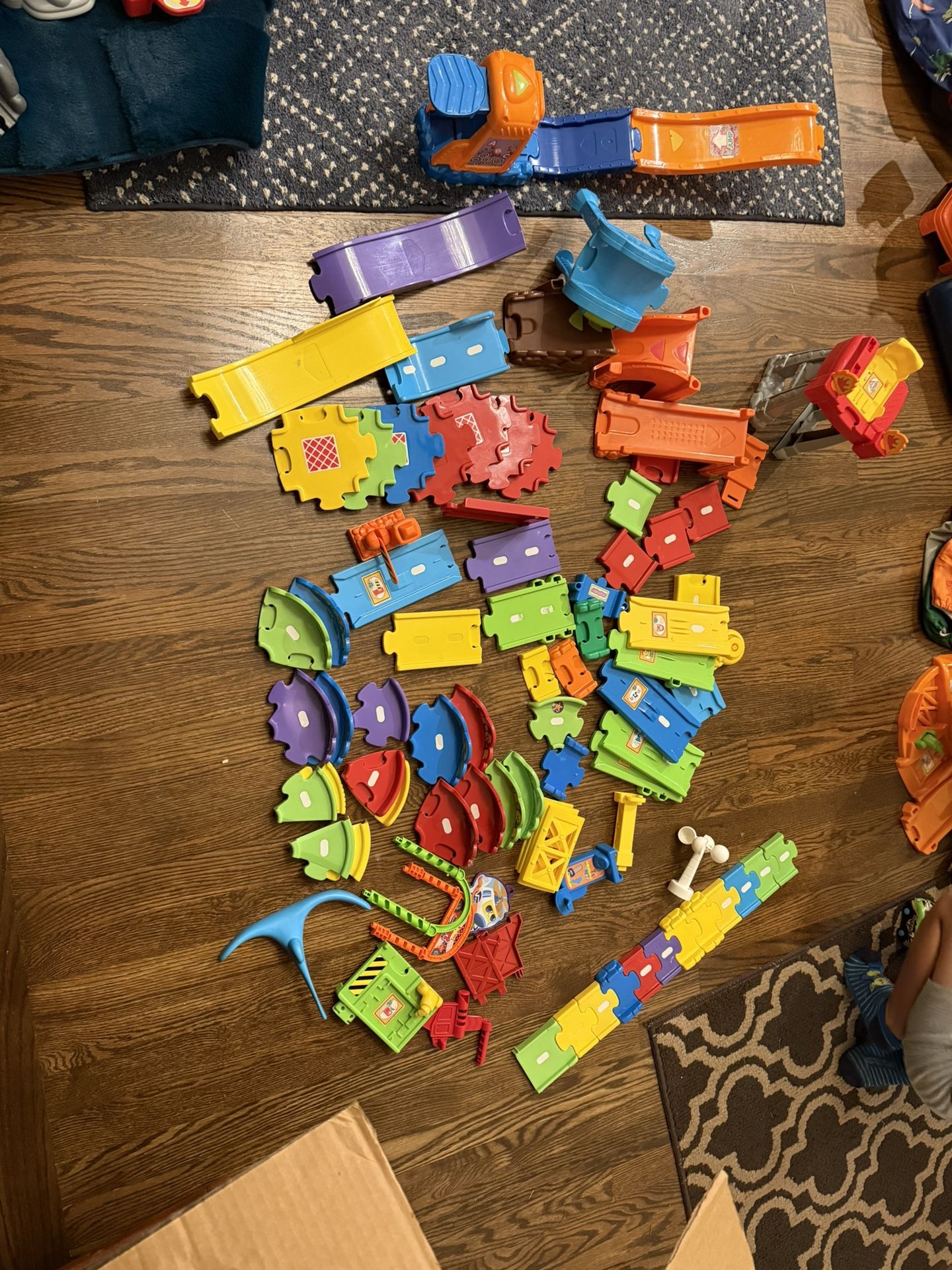 Vtech GoGo smart wheels Jump Track