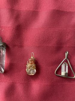 Crystals/Pendants