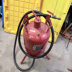 Abrasive Blaster 