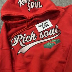 Rich$oul “home run” sweatsuits available sizes small-3x $100 for 1 or 2 for $180 hmu 🤙🏾 🔥✅