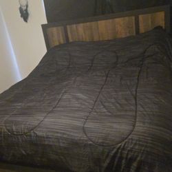 blackish grey comforter