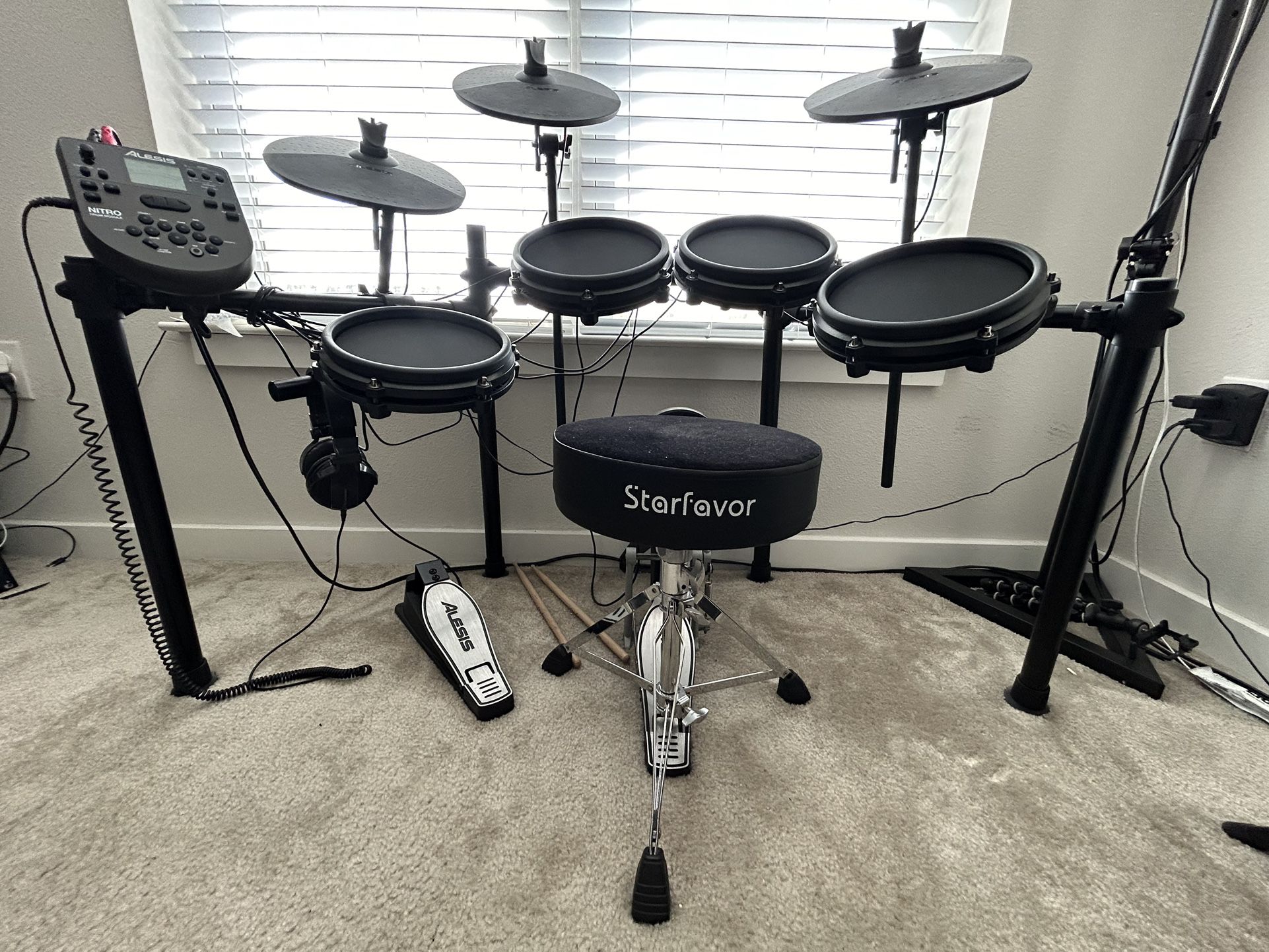 Electronic Drum Set