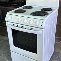 Hot point Electric Range 24 Inch’s Width Ready For you 