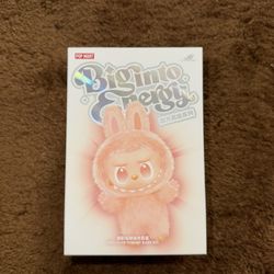 BIG INTO ENGERY LABUBU