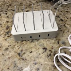 Brand New Charging Station For Phone, Tablet,iPad And More