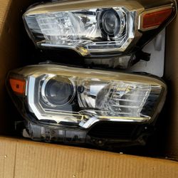 Toyota Tacoma 2016-2022 Headlight DRL  Left And Right 