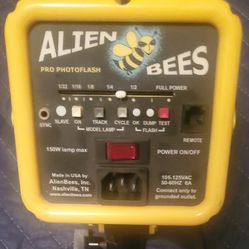 Alien Bee B400 Photography Flash