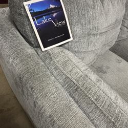 Lakeview Daria LoveSeat, Emerald Home